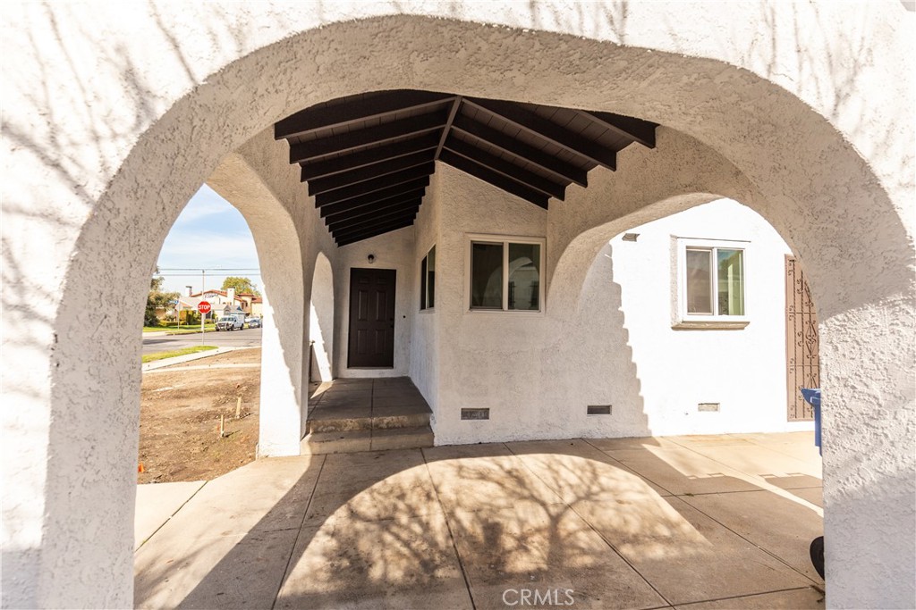 3774 Cherrywood Avenue