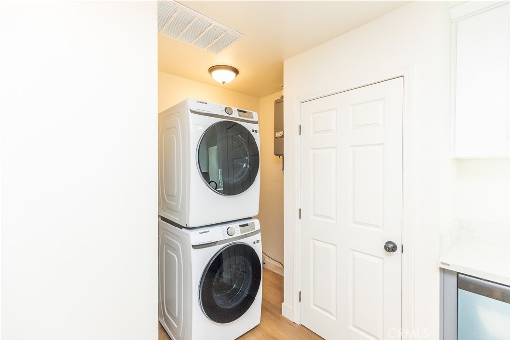 3774 Cherrywood Avenue