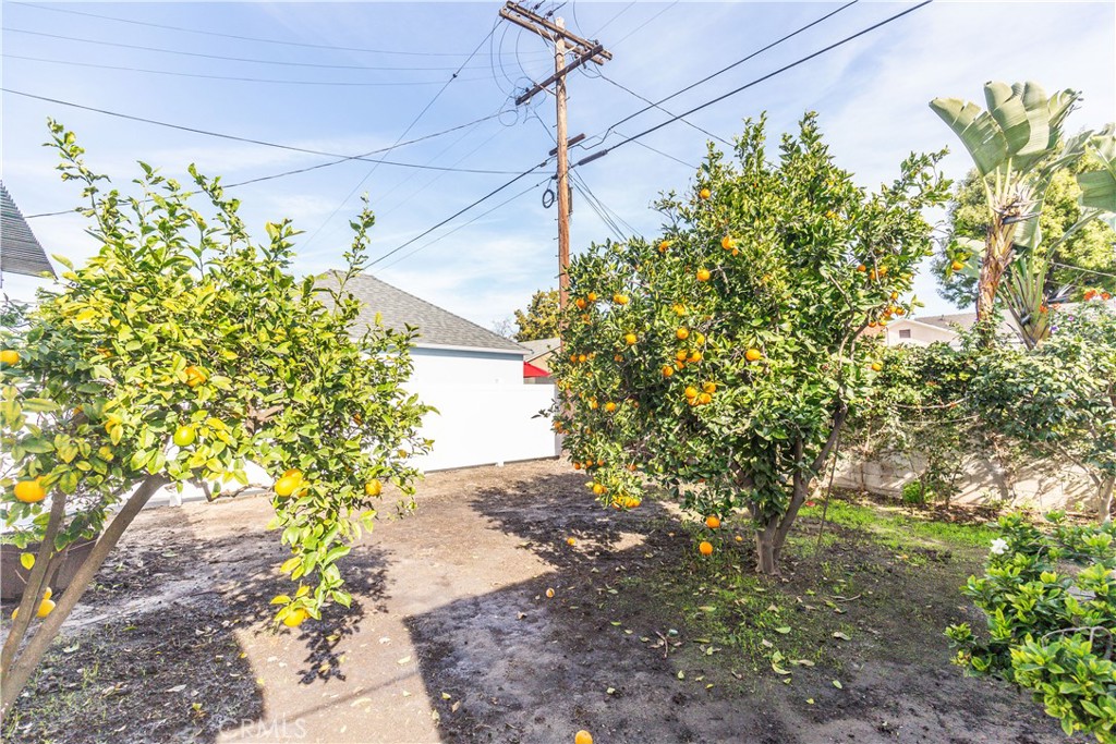 3774 Cherrywood Avenue