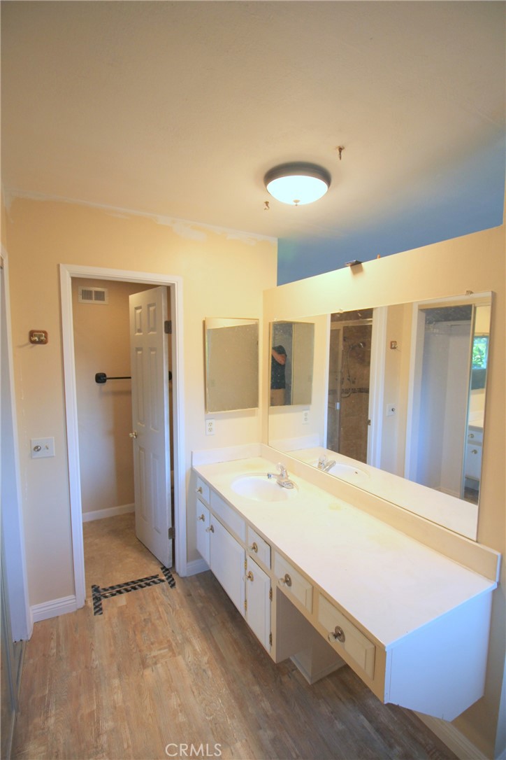 20950 Deloraine Drive