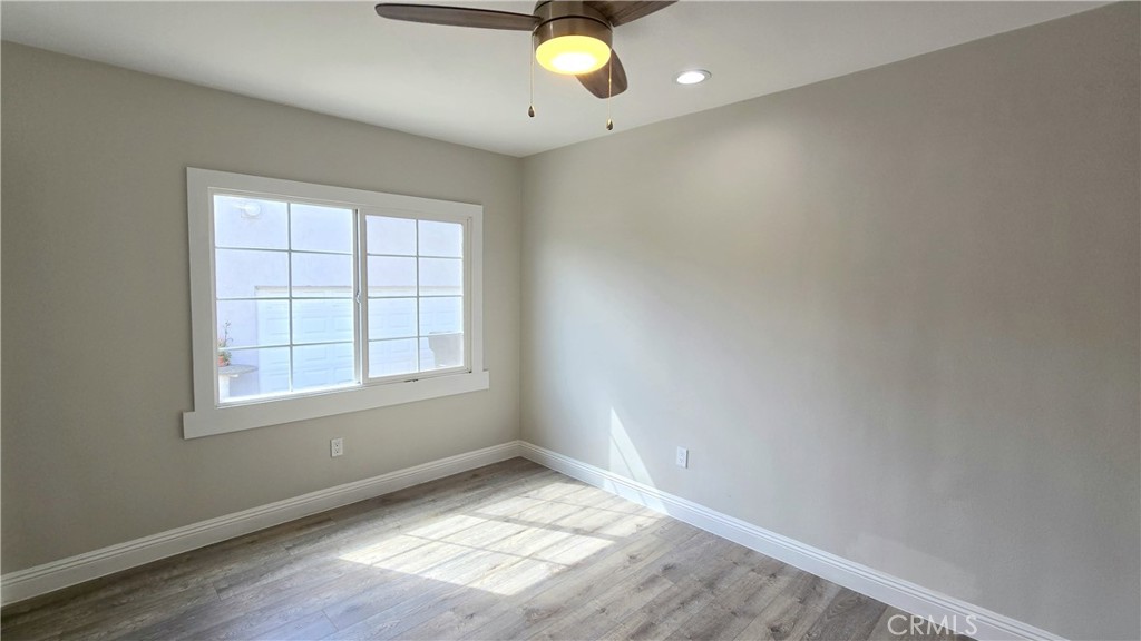 656 E I Street