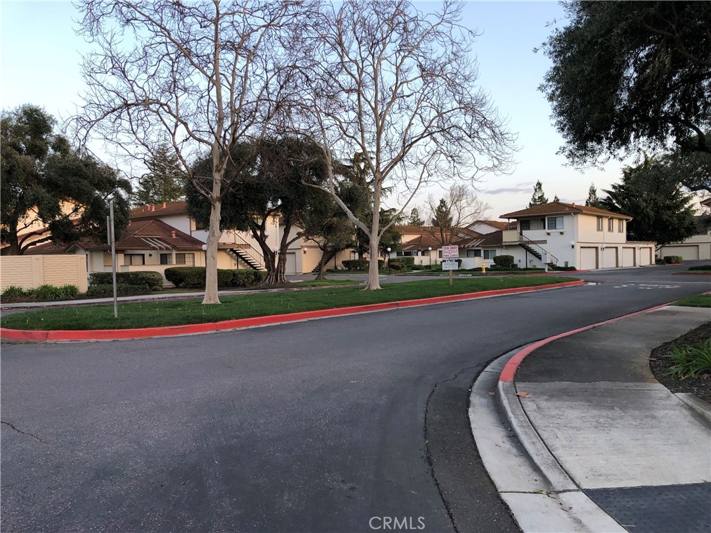 5384 Colony Green Drive