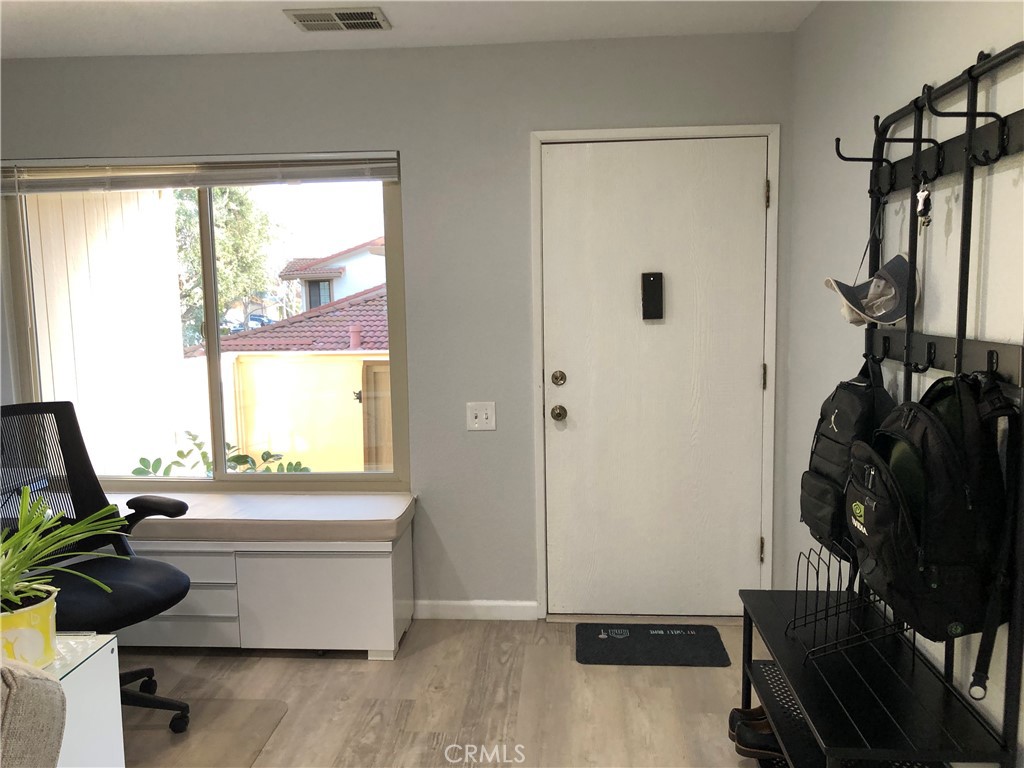 5384 Colony Green Drive