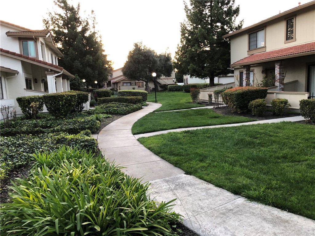 5384 Colony Green Drive