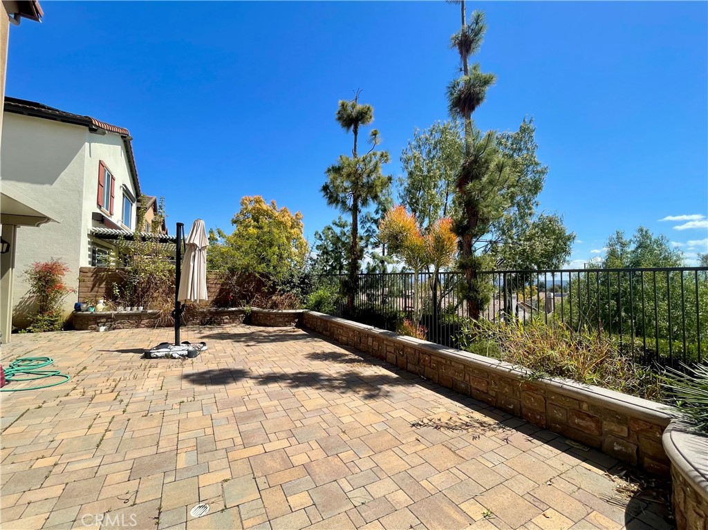 2650 E Pacific Court