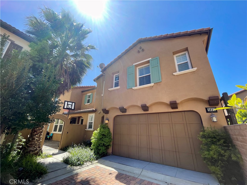 2650 E Pacific Court
