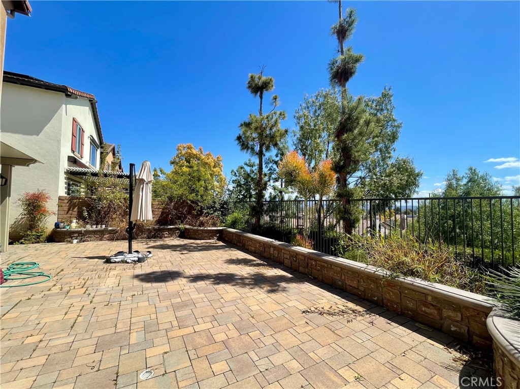 2650 E Pacific Court