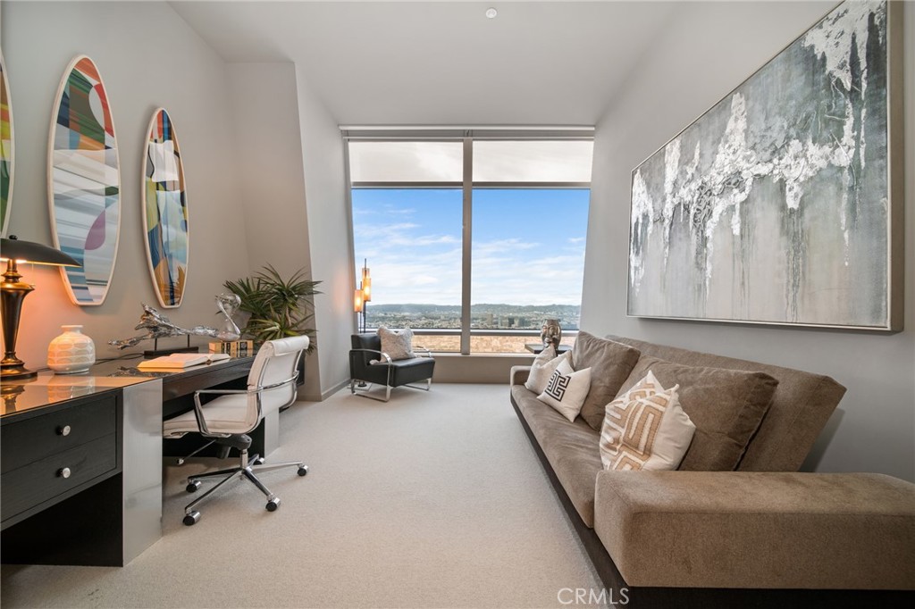 900 W Olympic Boulevard 50C