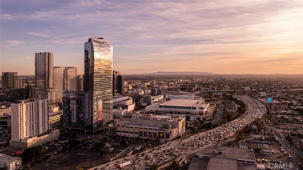 900 W Olympic Boulevard 50C