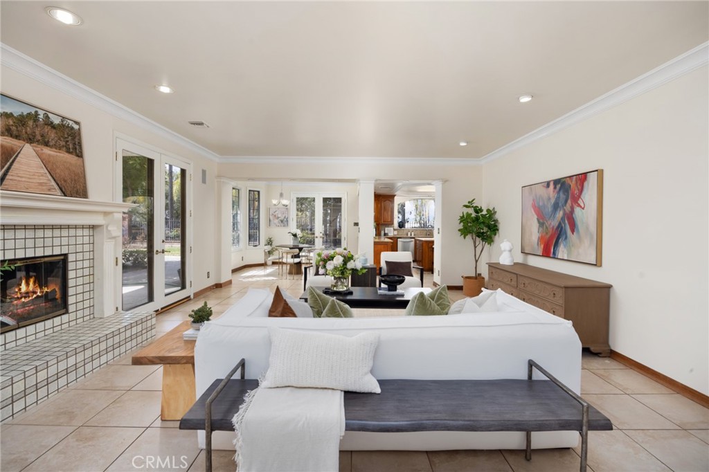 235 Silver Tree Road