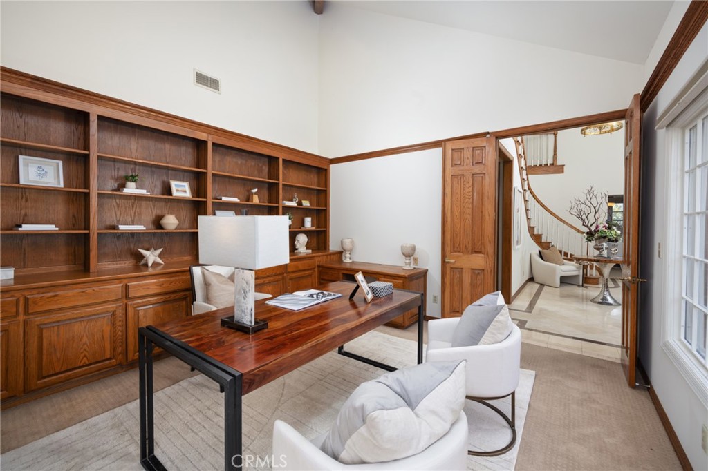 235 Silver Tree Road