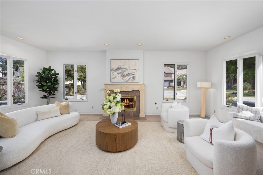 235 Silver Tree Road