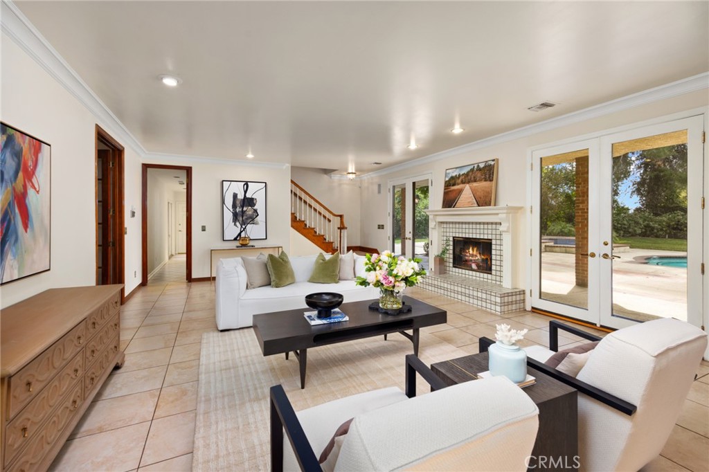 235 Silver Tree Road