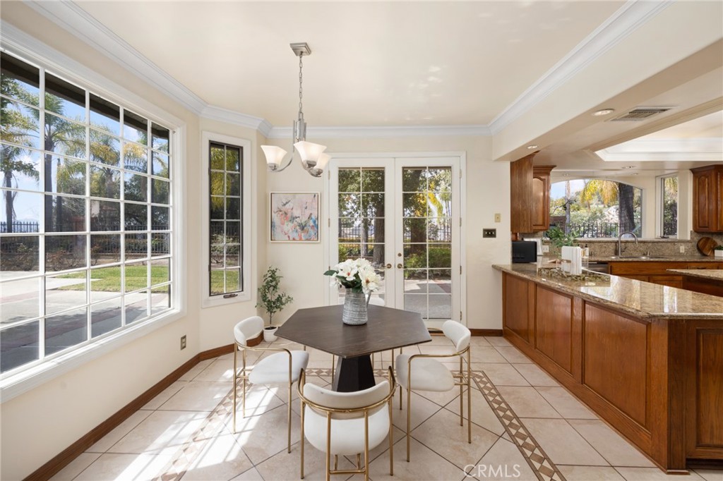 235 Silver Tree Road