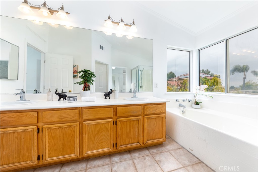 4240 Golden Glen Drive