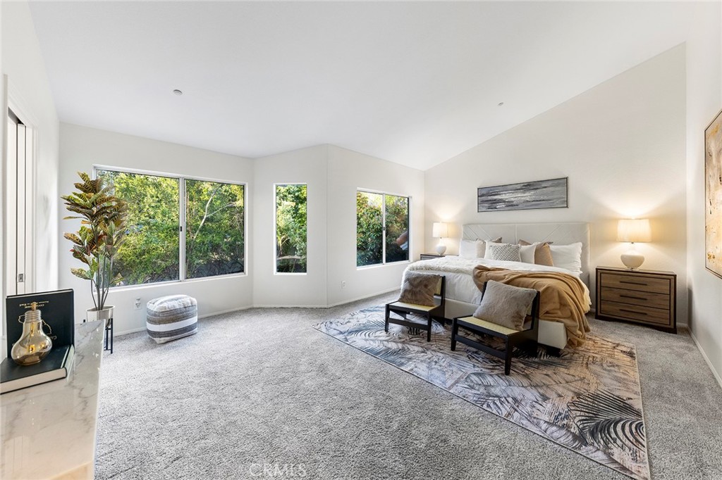 11260 Oak Brook Court