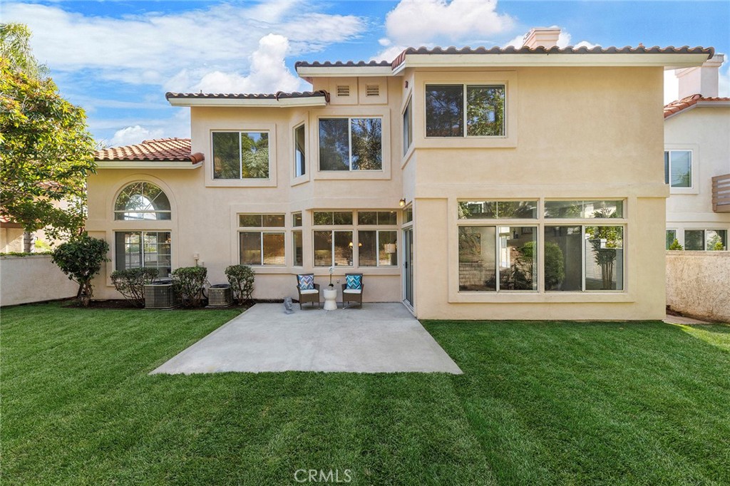 11260 Oak Brook Court