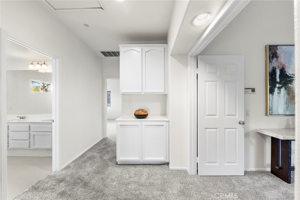 11260 Oak Brook Court