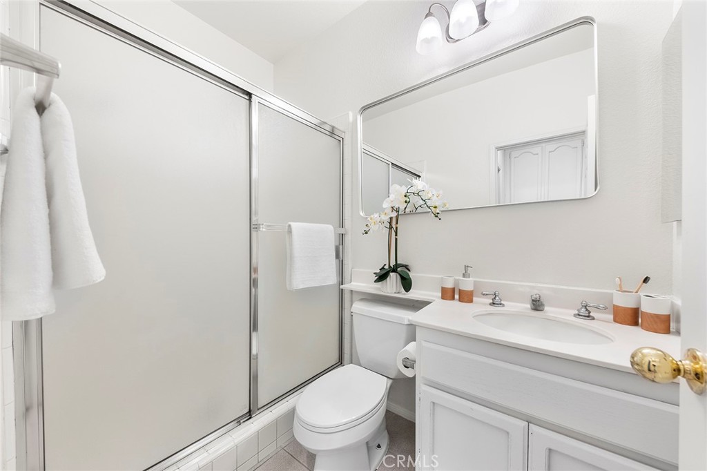 11260 Oak Brook Court