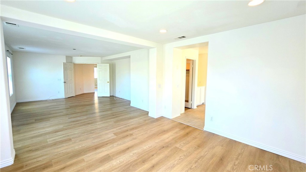 13883 Ellis Park Trail