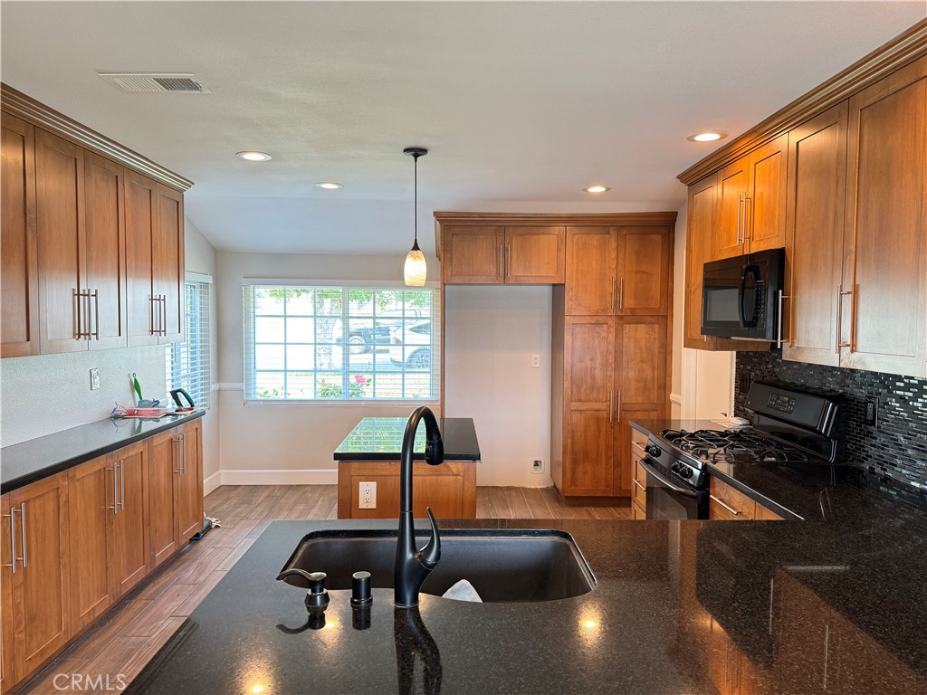 7869 Winery Ridge Drive