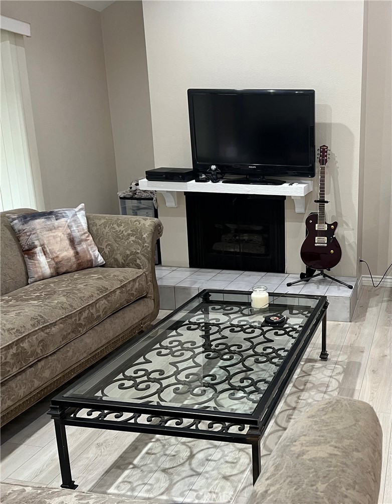 318 S Prospectors Road 48