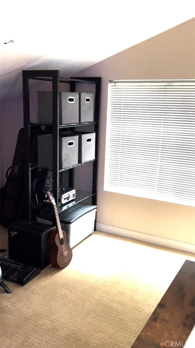 318 S Prospectors Road 48