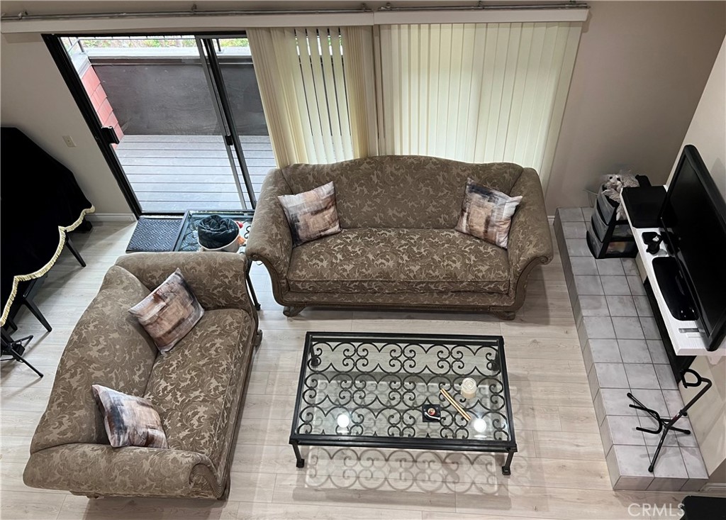 318 S Prospectors Road 48