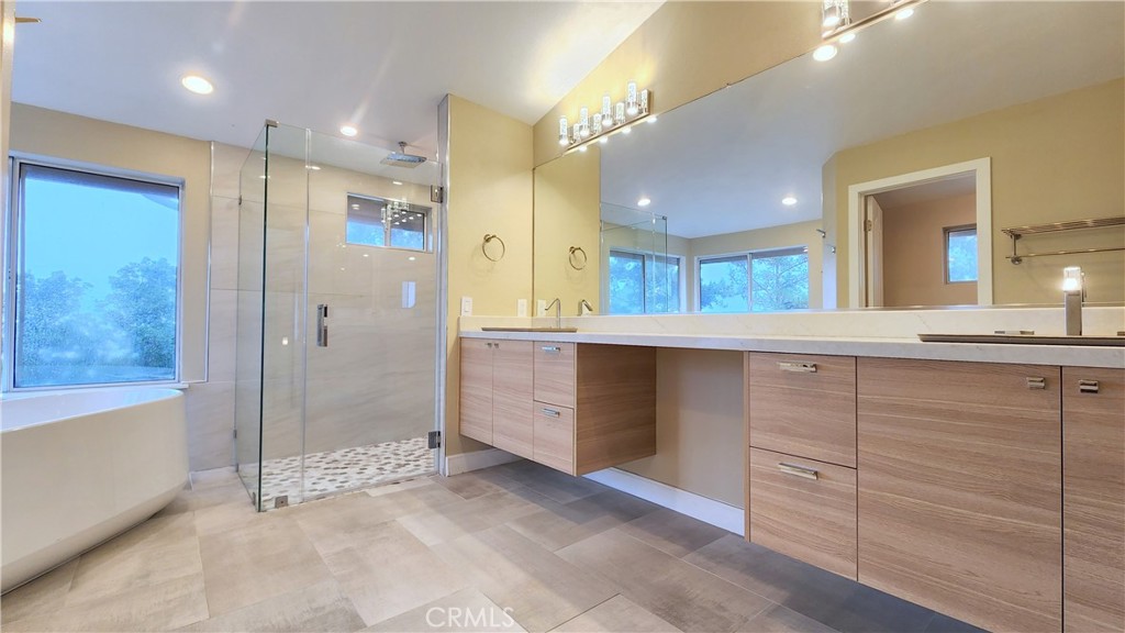 3507 Dartmouth Lane