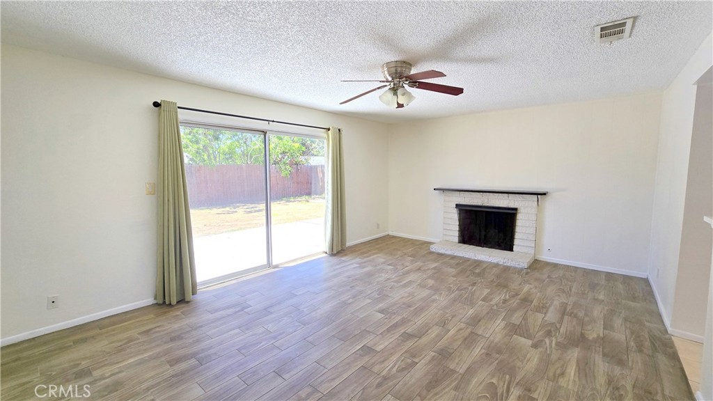 411 Columbiana Drive