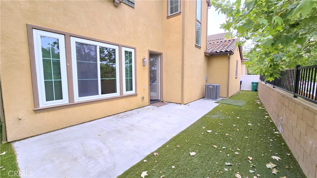 21121 Blossom Way