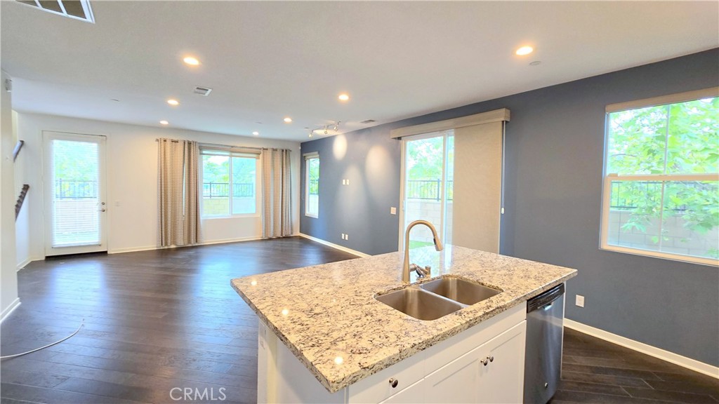 21121 Blossom Way