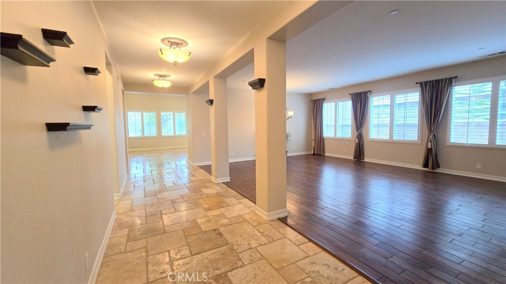 4074 Cedarwood Court