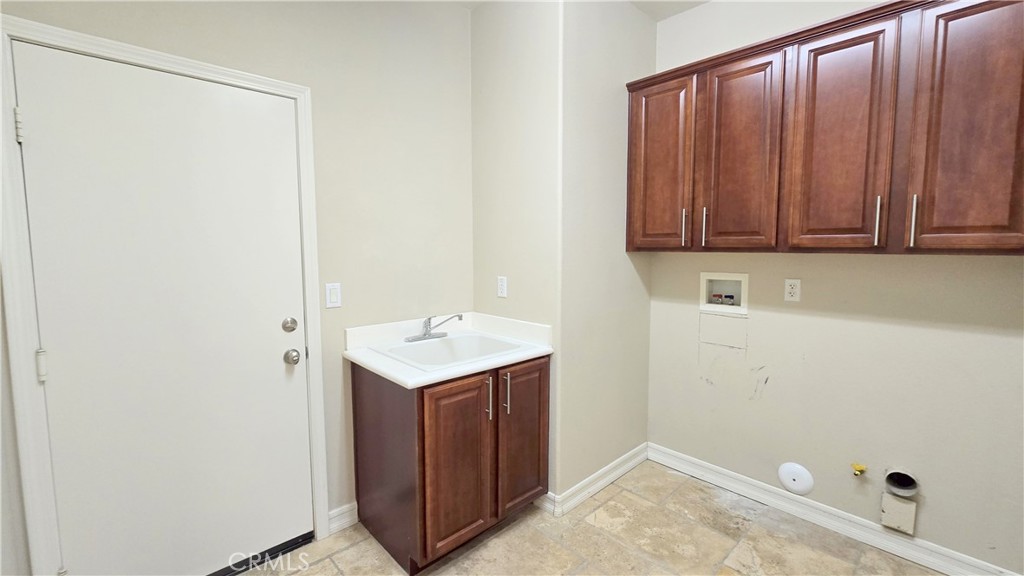 4074 Cedarwood Court