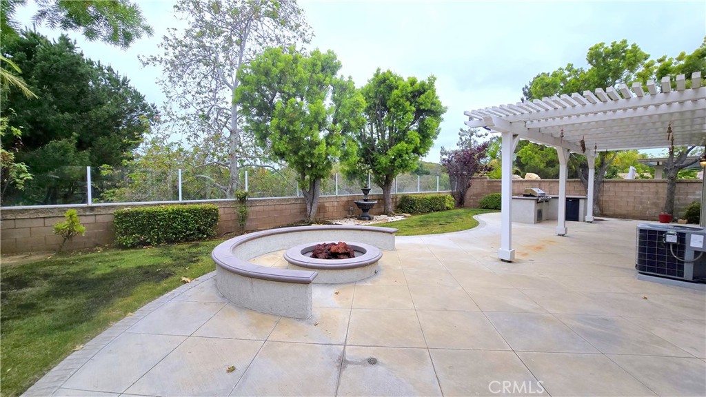 4074 Cedarwood Court