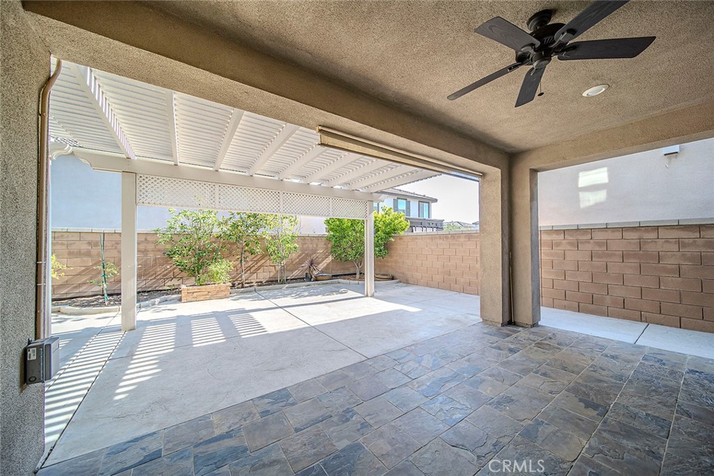 3144 E Yosemite Drive