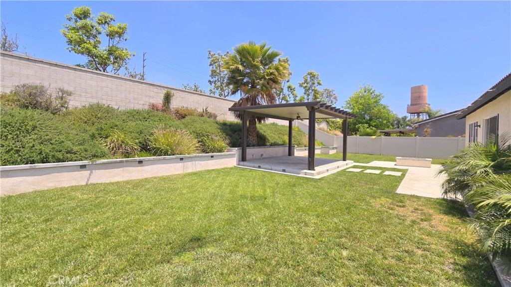 14676 Promontory Lane