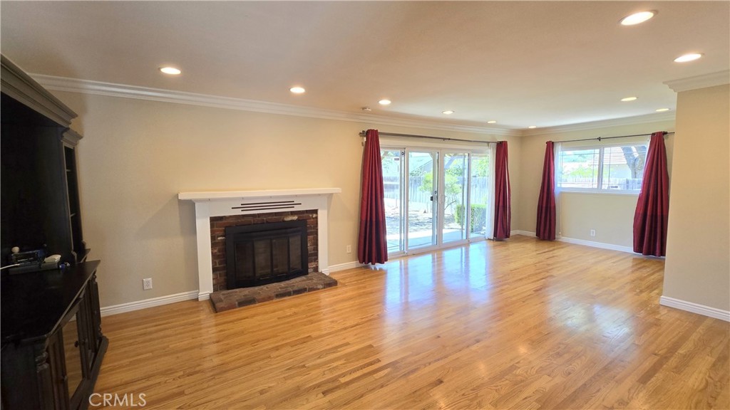 1033 S Rimsdale Drive