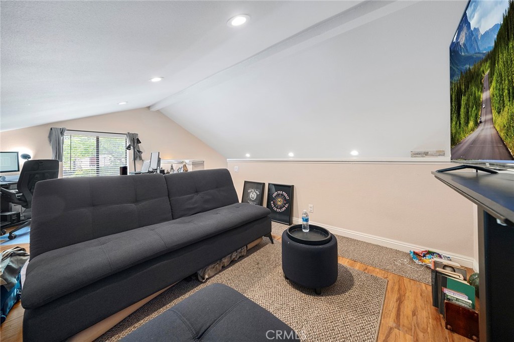 356 S Prospectors Road 84
