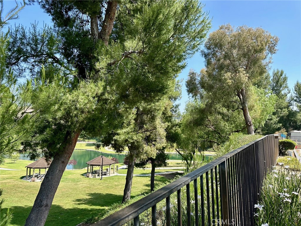 2211 Park Vista Lane