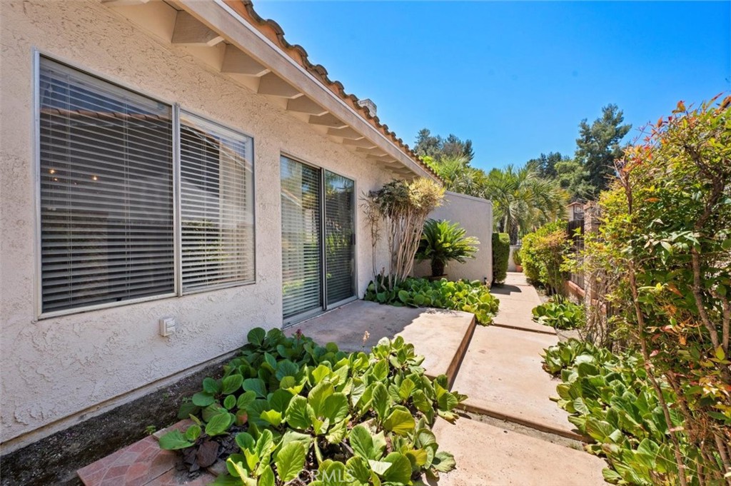 1366 Glenthorpe Drive
