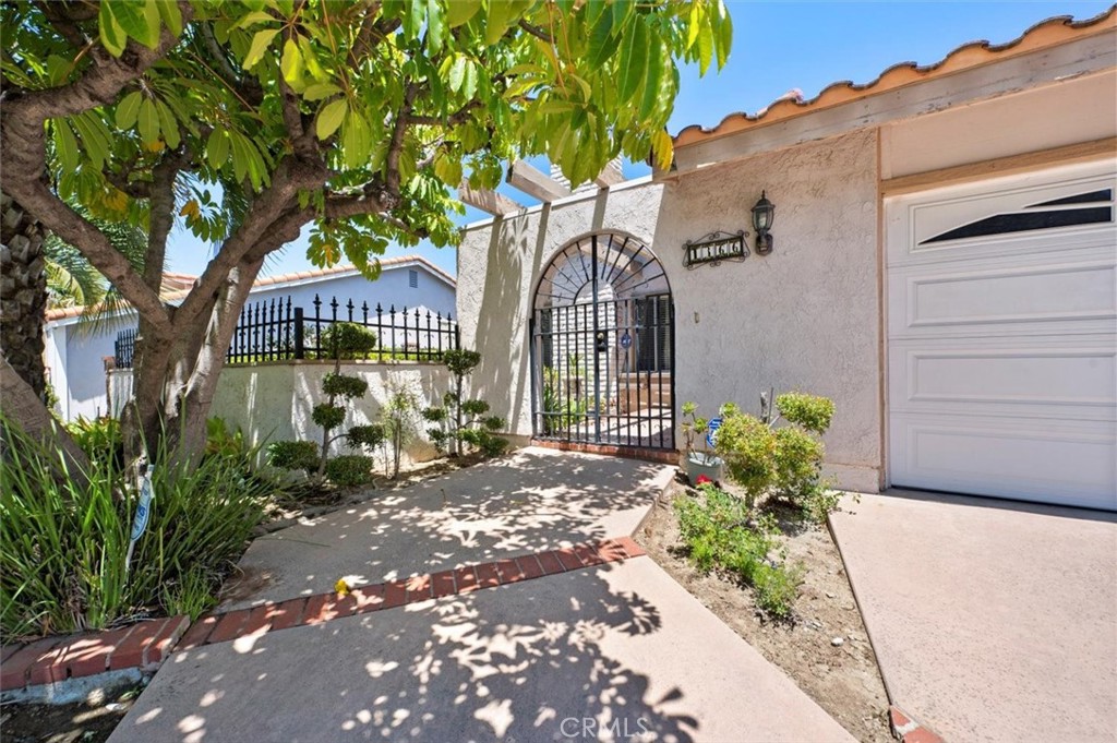 1366 Glenthorpe Drive