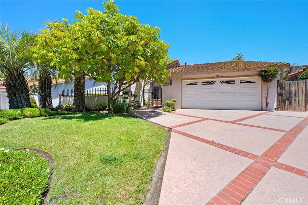 1366 Glenthorpe Drive