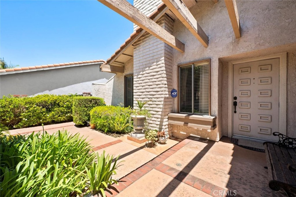 1366 Glenthorpe Drive