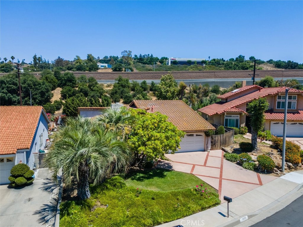 1366 Glenthorpe Drive