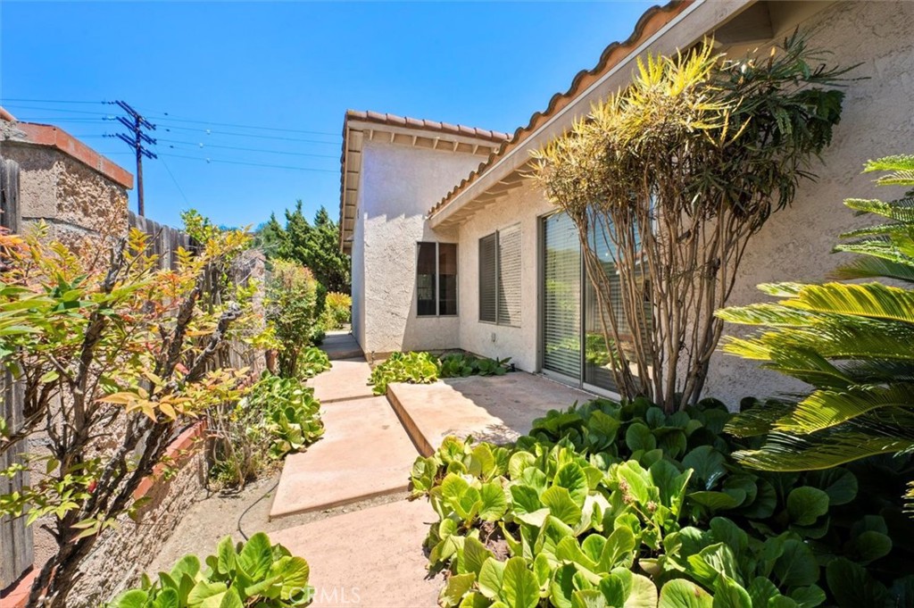 1366 Glenthorpe Drive