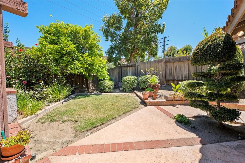 1366 Glenthorpe Drive
