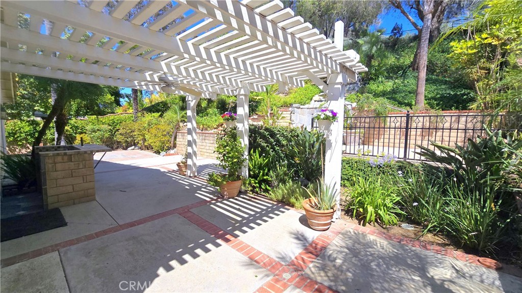 15409 Green Valley Drive