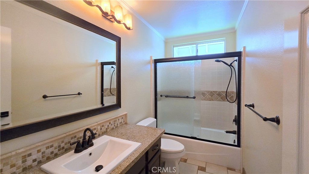 15409 Green Valley Drive