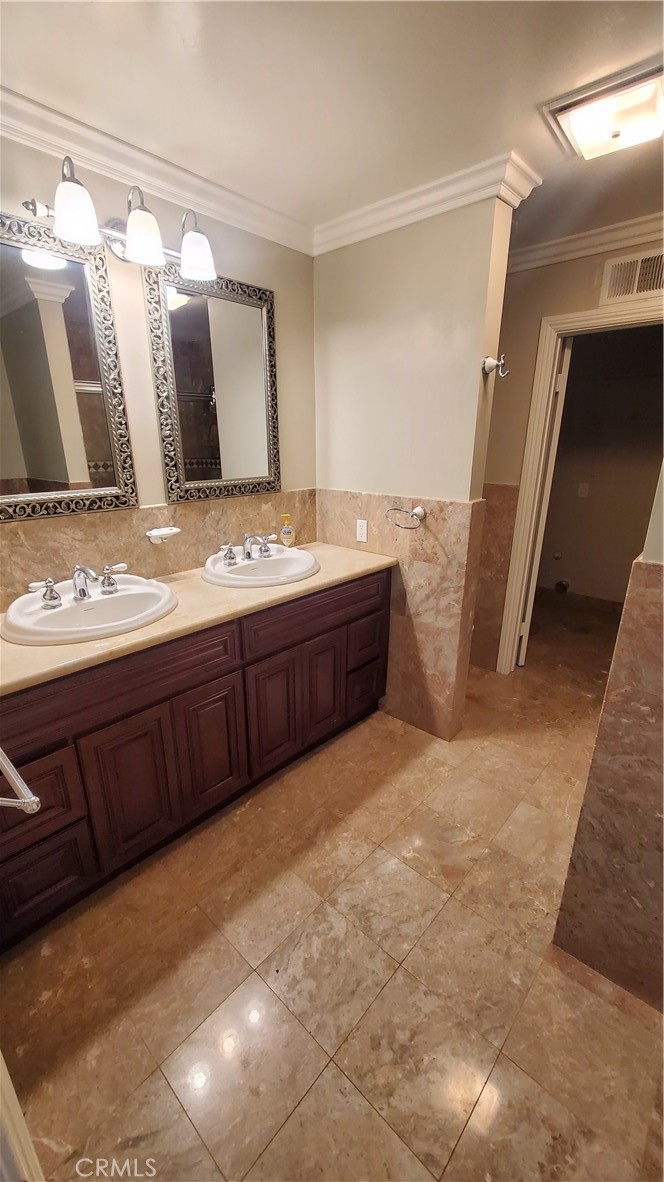 2721 Broken Feather Lane